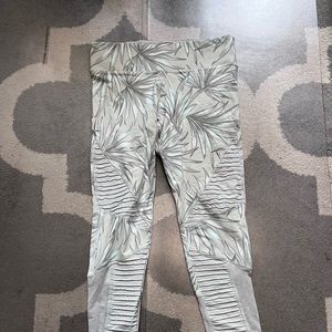 VS PINK TROPICAL LEGGINGS